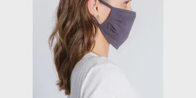 /img/24736-lily-mask-retailer.webp