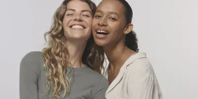 /img/24759-professional-teeth-whitening.webp