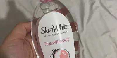 /img/24792-skin-whitening-facial-videos-routine.webp