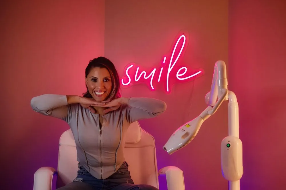 24818 laser teeth whitening procedure