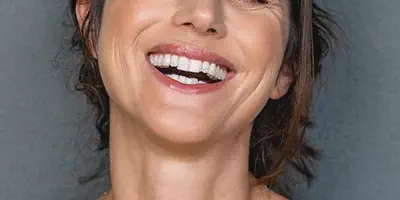/img/24854-tucson-teeth-whitening-cost-comparison.webp