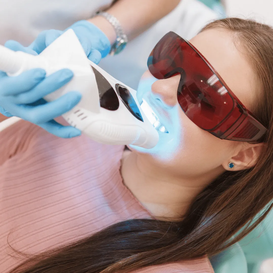 24861 maintaining white smile