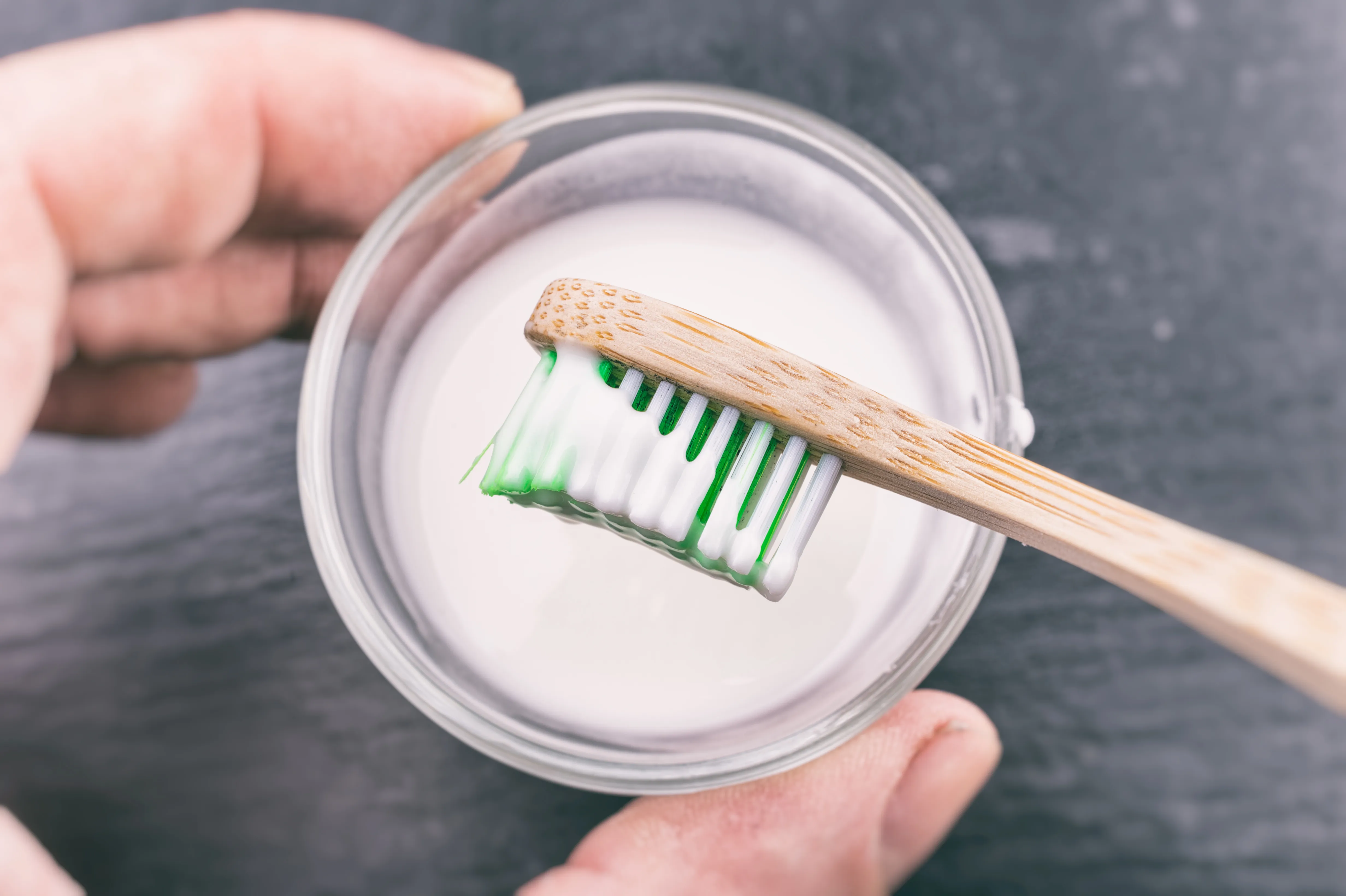 24863 baking soda teeth whitening 6