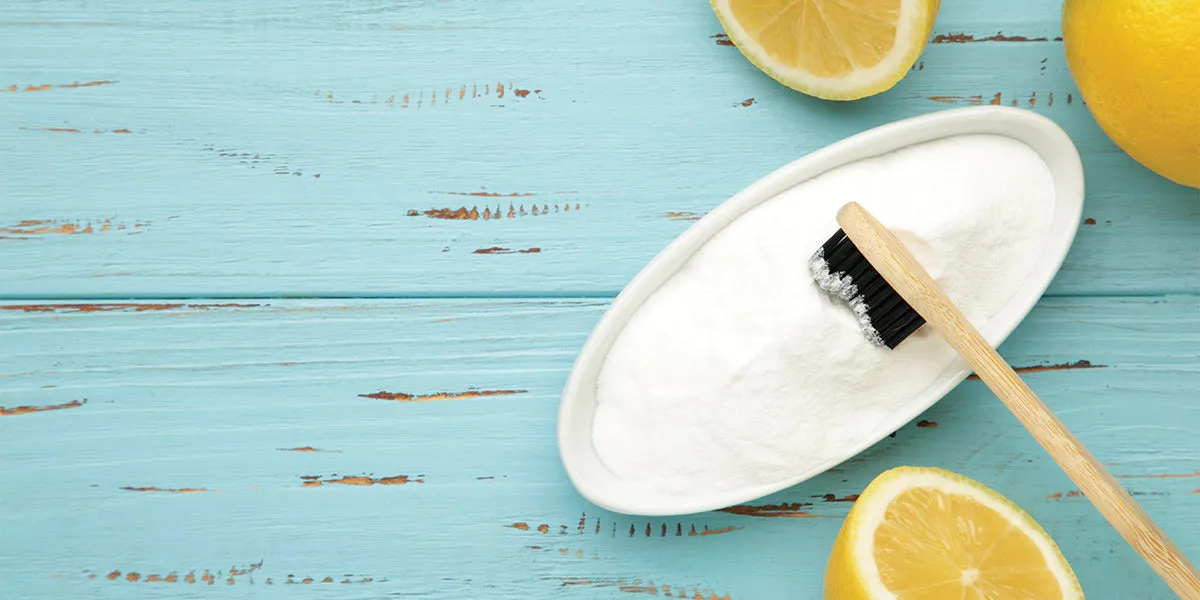 24870 brushing teeth with baking soda