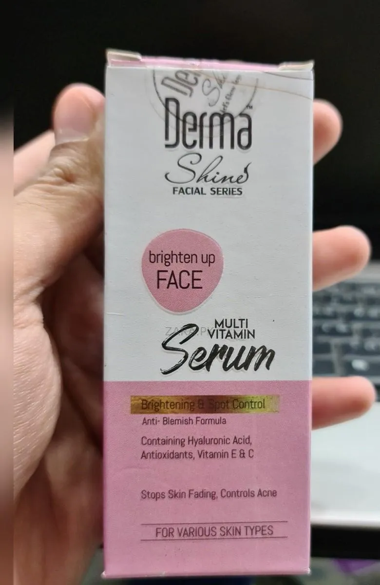 /img/24918-derma-whitening-serum-ingredients.webp