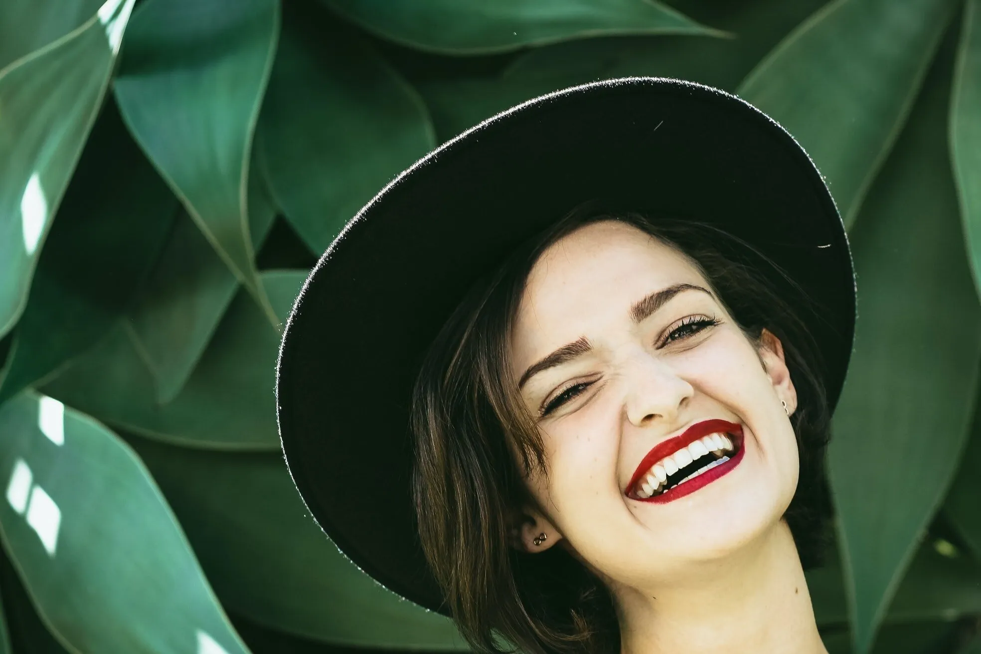 /img/24943-teeth-whitening-bangor-me-before-after.webp