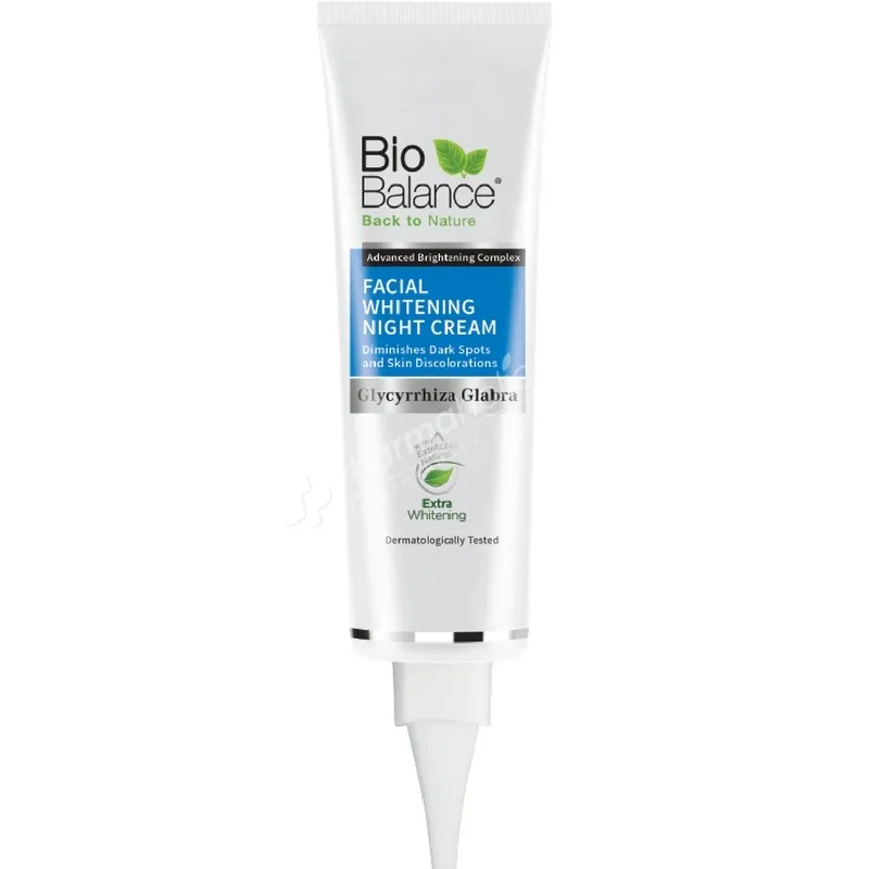 24952 applying whitening cream