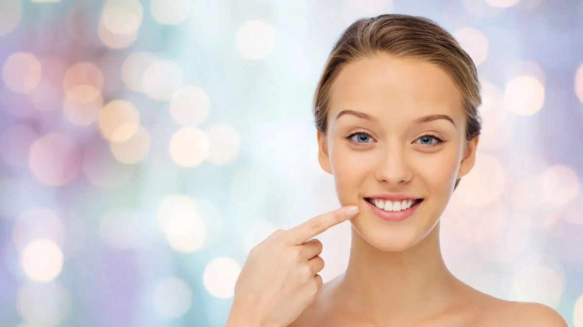 /img/24960-teeth-whitening-professional.webp