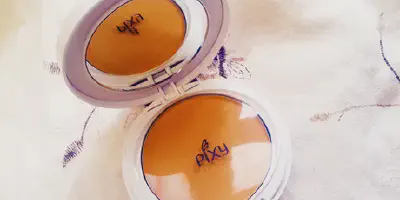 /img/24966-pixy-whitening-loose-powder-customer-review.webp
