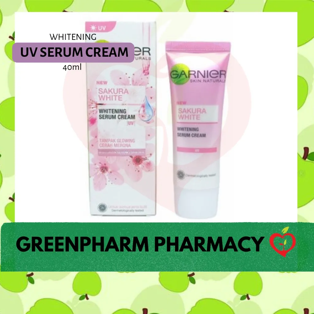 24982 mengaplikasikan serum cream