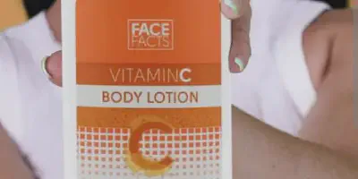 /img/24998-kojic-acid-skin.webp